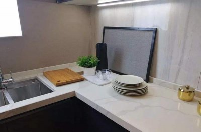 ʯӢʯ̨����Բ�ͻ���ɶ��������